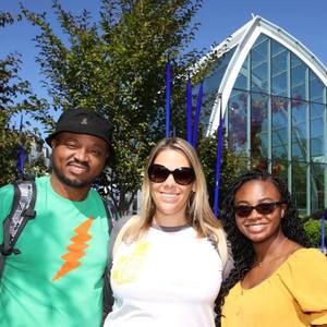 Meet your Posher, Caryn